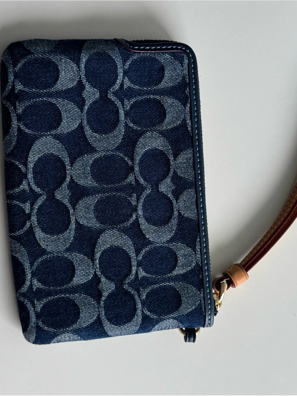 Coach Denim Signature Zip Wristlet - Dark Blue